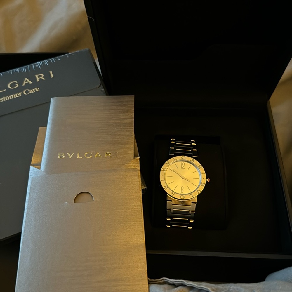Bulgari watch. All original packaging. New condition